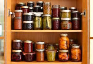 jars-in-pantry